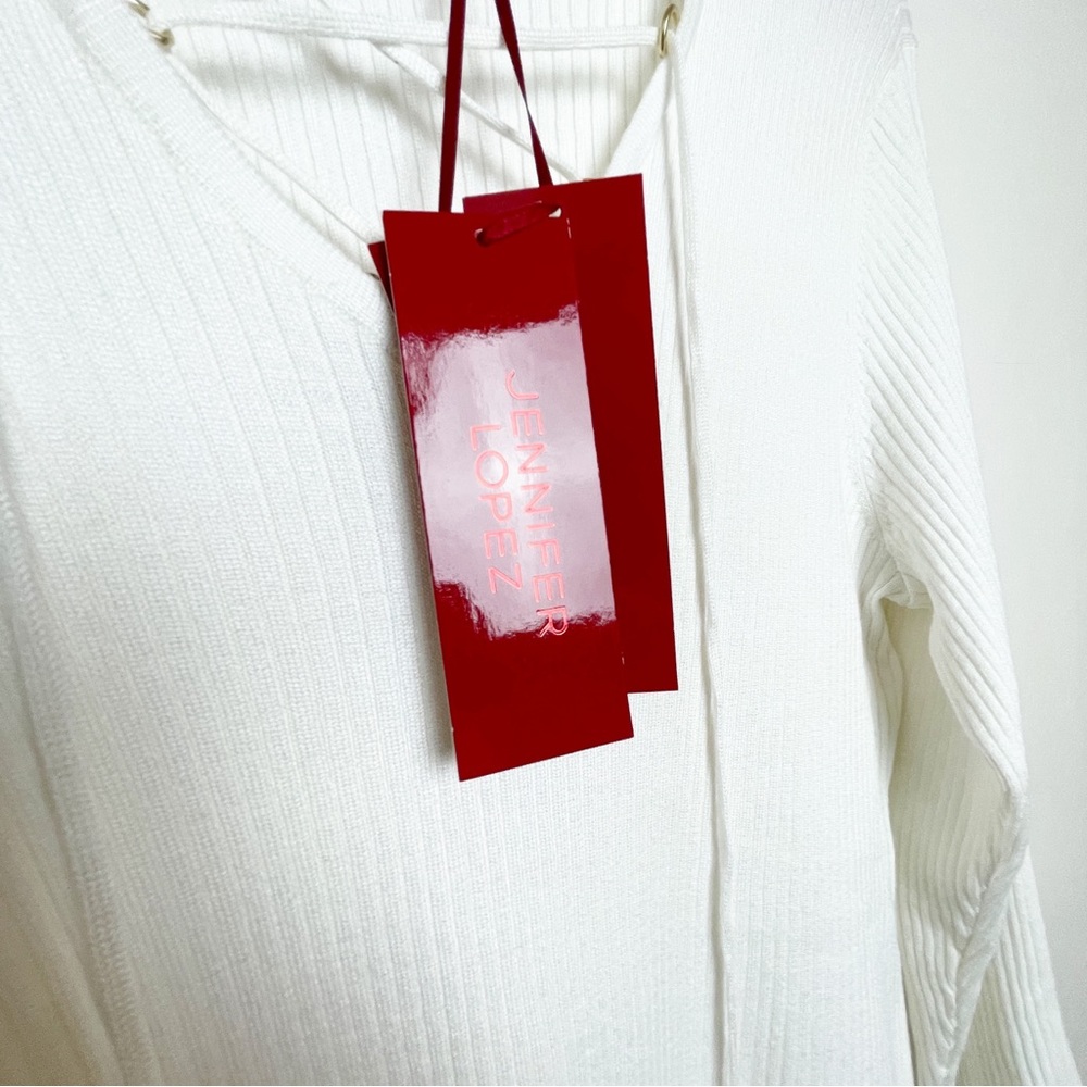 NWT Jennifer Lopez 2X White Ribbed Lace-Up Sweater Tunic Top Plus Size - Picture 9 of 9